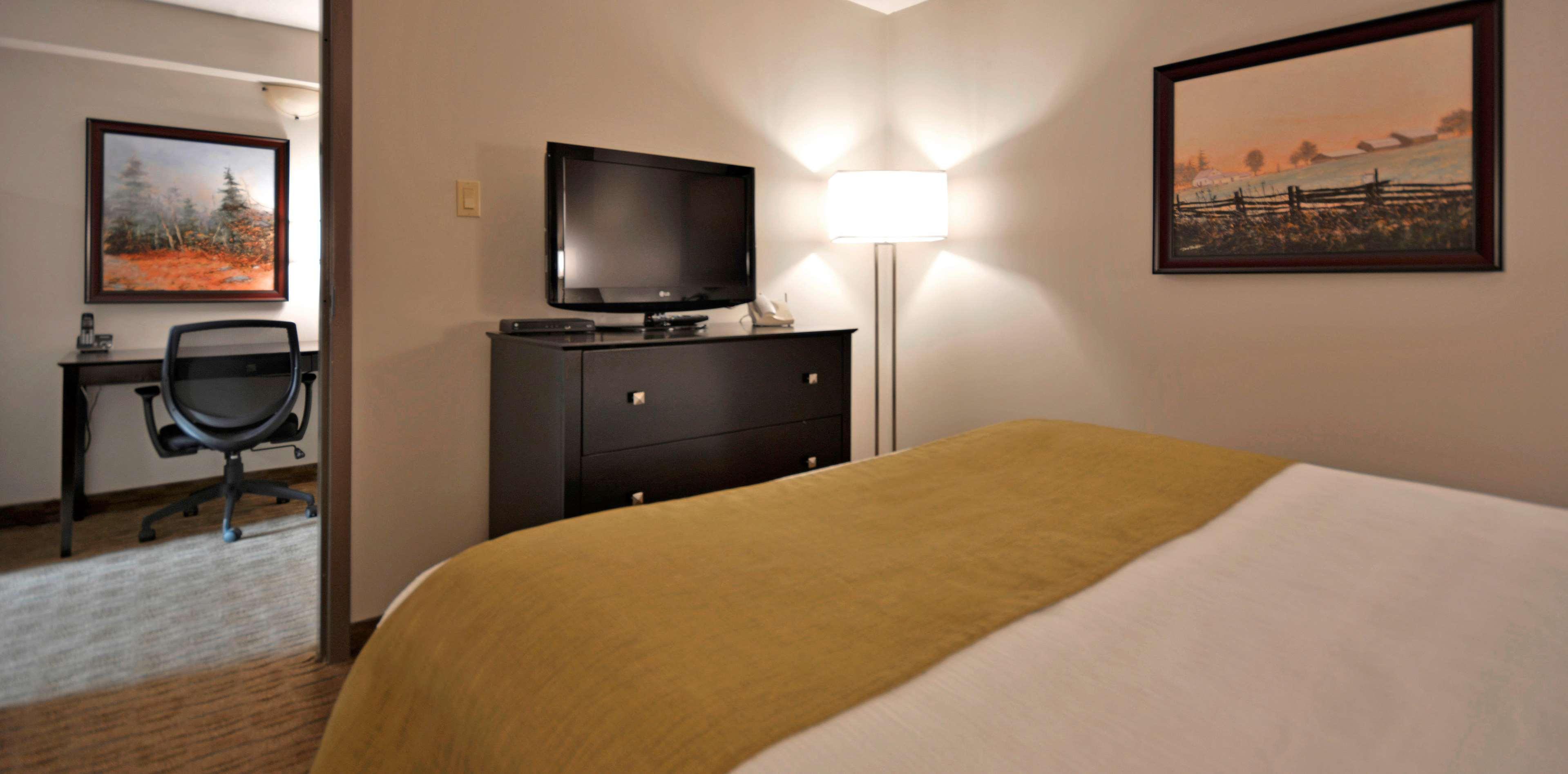 Best Western Pembroke Inn & Conference Centre Kültér fotó